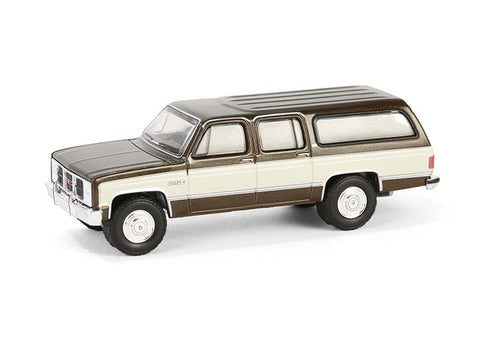 1986 GMC Suburban - Indian Bronze and Doeskin Tan Showroom Floor Series 6 Greenlight Collectibles - Big j's Garage