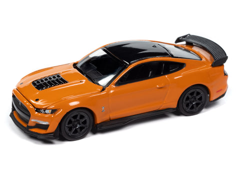 (Pre-Order) 2021 Ford Mustang Shelby GT500 Carbon Fiber Track Pack Twister Orange w/Black Roof Auto World